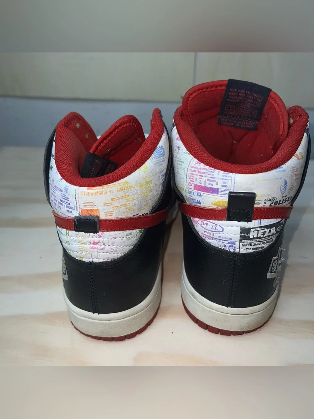 Nike Dunk High Premium Lucha Libre Shoes Mens Size US 10 Black Red